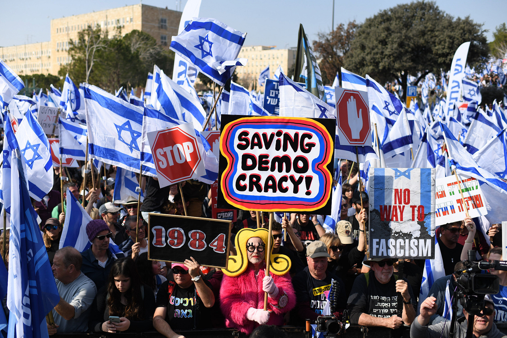 Thousands of Israeli protesters rally against Israeli government's judicial overhaul bills outside the Knesset, in Jerusalem, February 20, 2023. (Gili Yaari/Flash90)