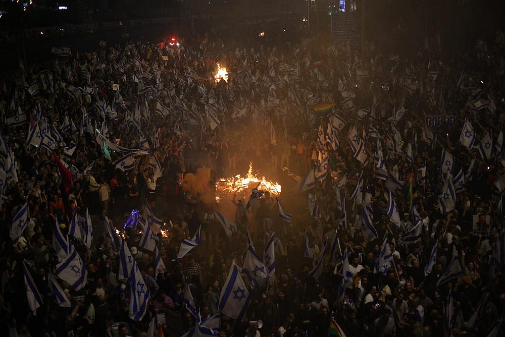 How this protest movement is bringing Netanyahu to his knees