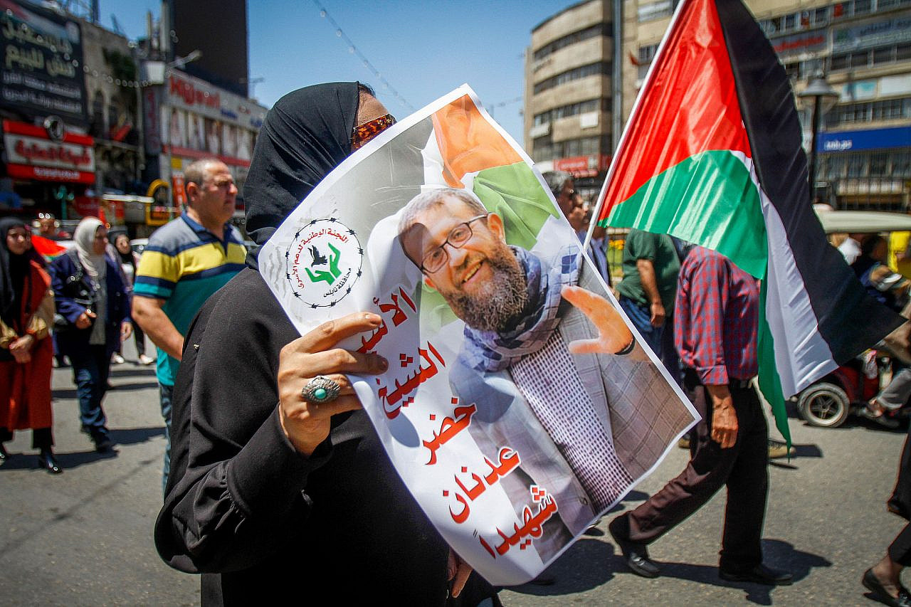 Palestinians protest following the death of Khader Adnan, Nablus, occupied West Bank, May 2, 2023. (Nasser Ishtayeh/Flash90)