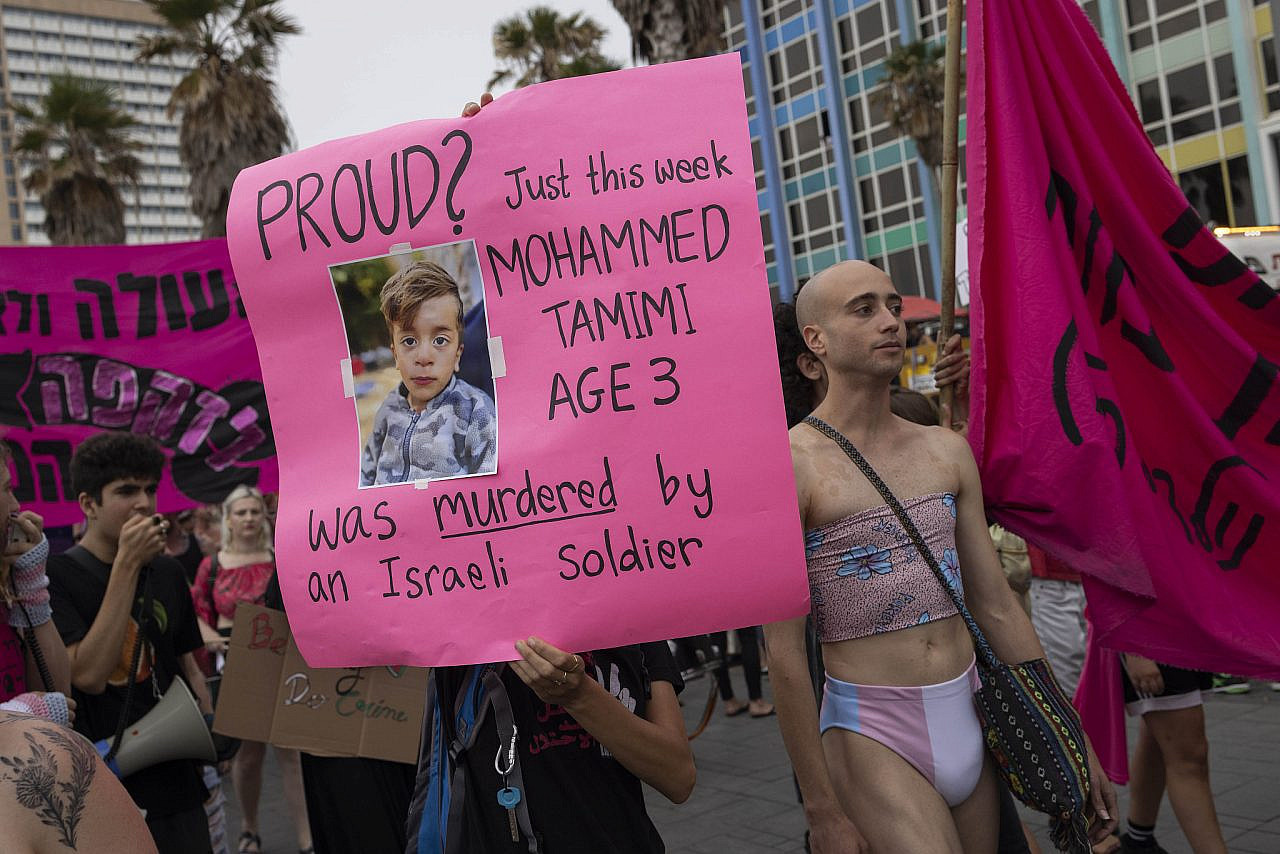 Activists take part in the anti-pinkwashing bloc during the Tel Aviv Pride Parade, June 8, 2023. (Oren Ziv)