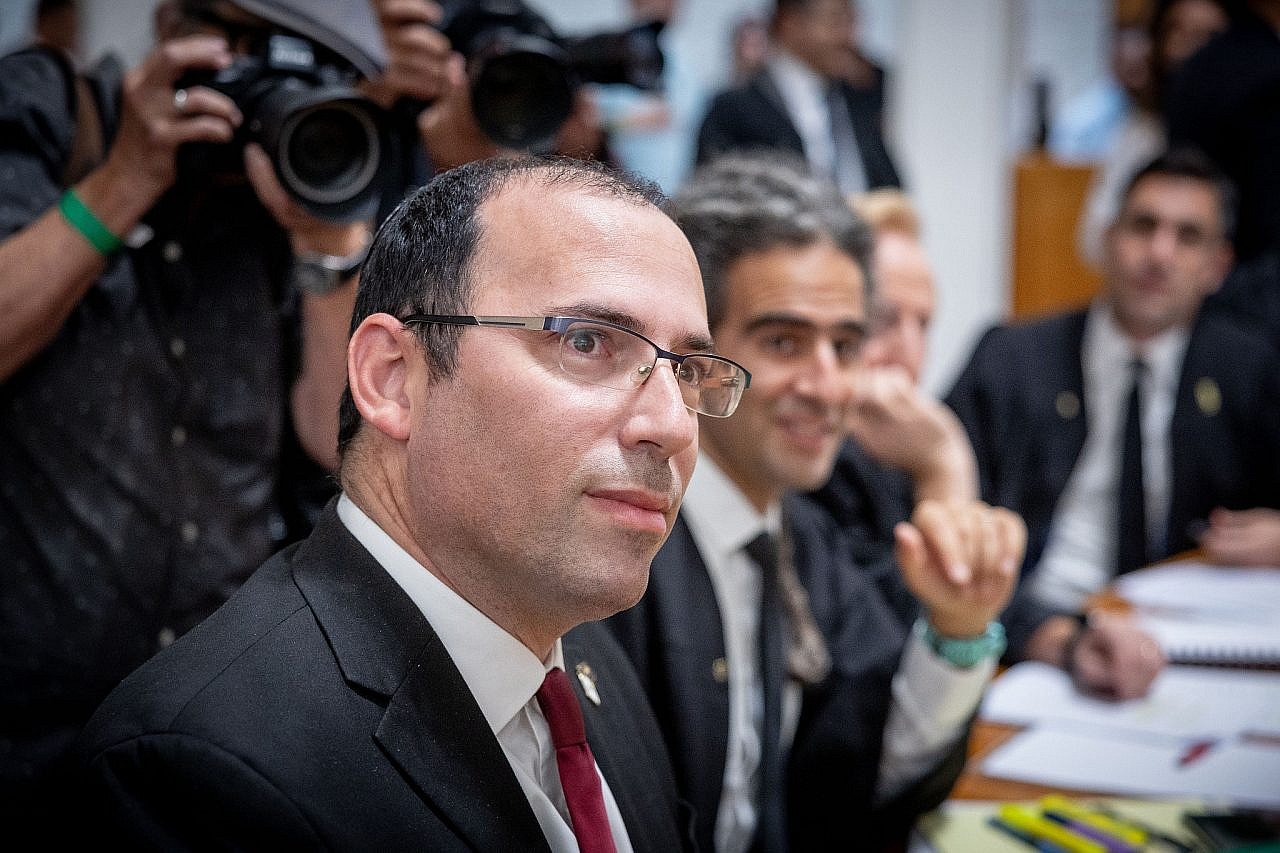 Chair of the Knesset’s Law and Justice Committee Simcha Rothman arrives at Israel's High Court for a hearing on petitions against the government's amendment of Basic Law: The Judiciary, Tel Aviv Museum of Art, September 12, 2023. (Miriam Alster/Flash90)