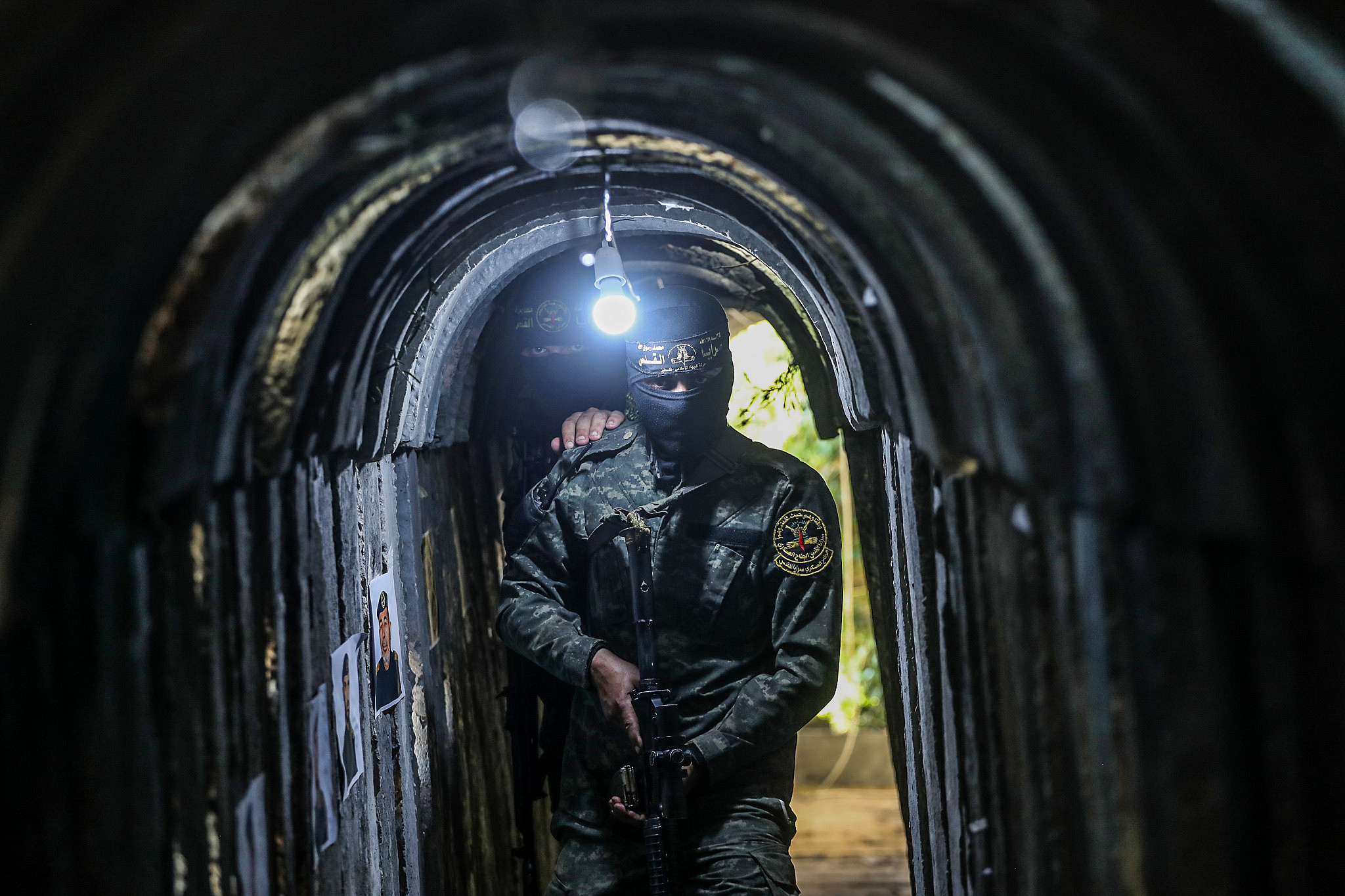 A Palestinian fighter of the Al-Quds Brigades, the military wing of Palestinian Islamic Jihad (PIJ), seen inside a military tunnel in Beit Hanoun, in the Gaza Strip, May 18, 2022. (Attia Muhammed/Flash90)