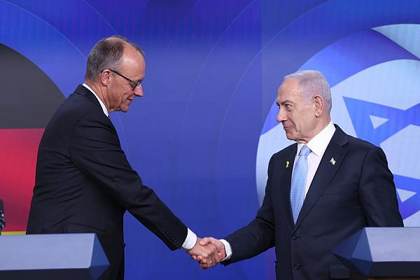 German Chancellor Friedrich Merz holds a joint press conference with Israeli Prime Minister Benjamin Netanyahu in Jerusalem, December 7, 2025. (Alex Kolomoisky/POOL)