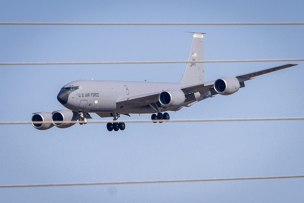 A U.S. Air Force plane lands at Ben Gurion Airport in Israel, amid the ongoing war with Iran, March 2, 2026. (Yossi Aloni/Flash90)
