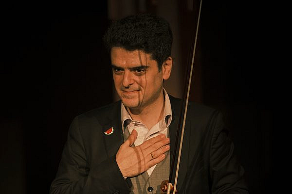 Michael Barenboim at the end of a Make Freedom Ring concert. (Jonas Gottfriedsen)